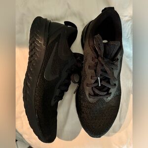Black Nike Odyssey React Shoes - Size 7